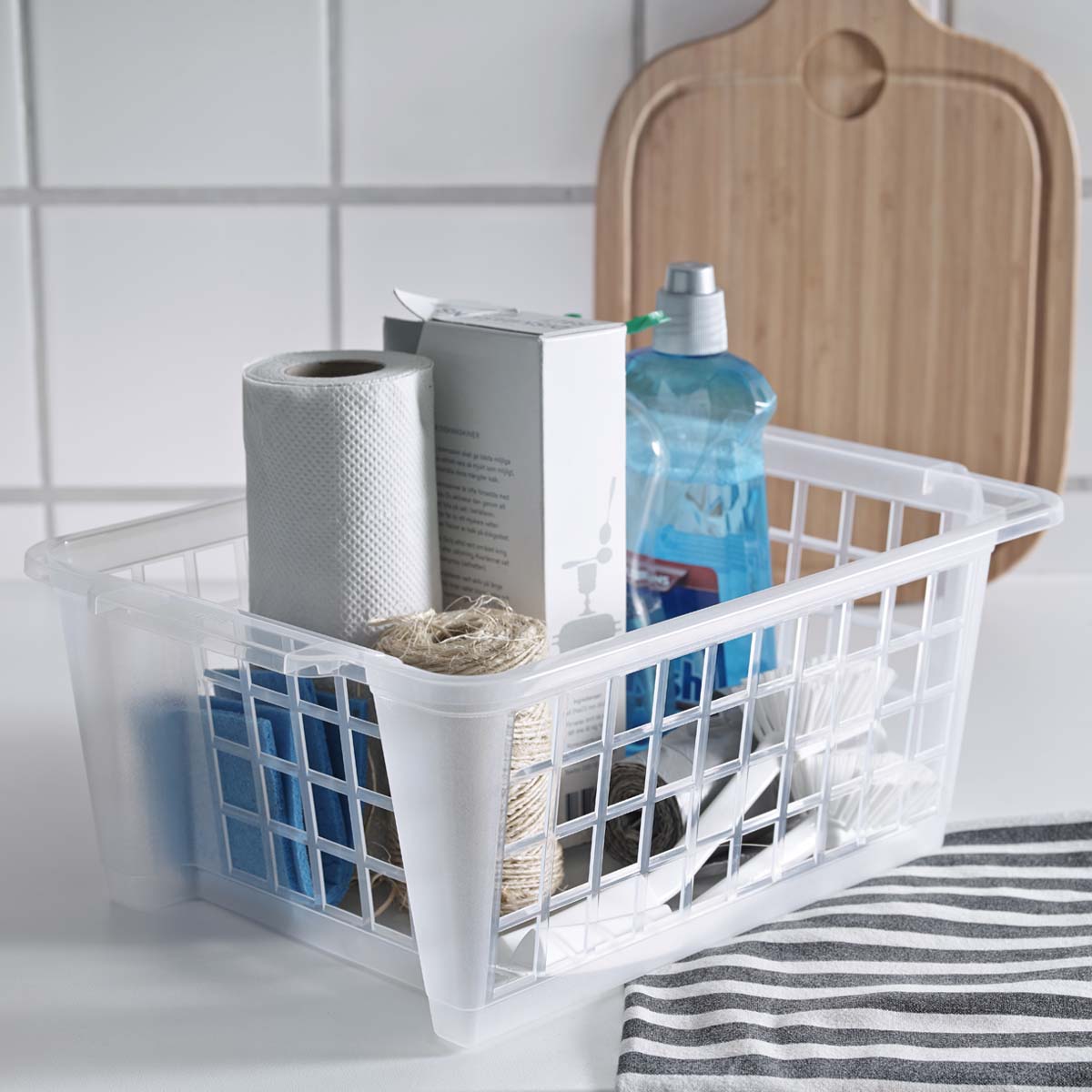 Panier rectangulaire en plastique translucide